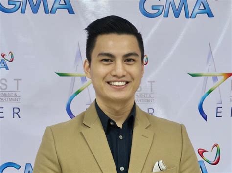 Anjo Damiles .